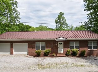 74 Lewis Ln, Elkton, KY 42220