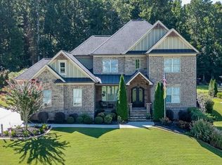 233 Scenic Falls Blvd, Hoschton, GA 30548
