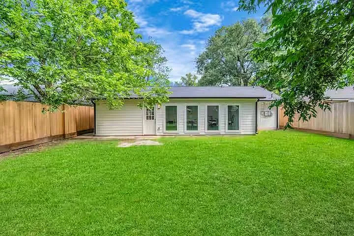 2107 Wakefield Dr — Photo 34