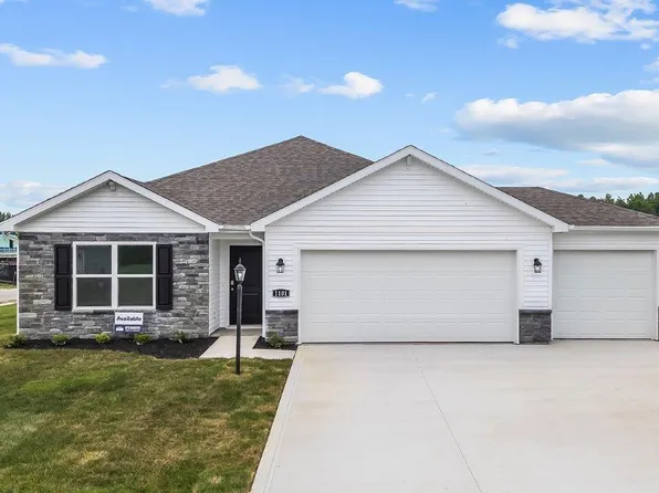 1101 Greenbrier Blvd, Warsaw, IN 46582
