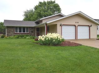 518 S Springinsguth Rd, Schaumburg, IL 60193