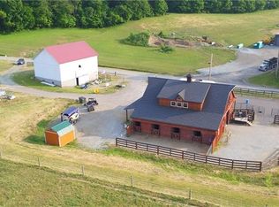 24 Stom Rd, Ligonier, PA 15658