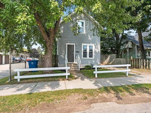 217 Mill St