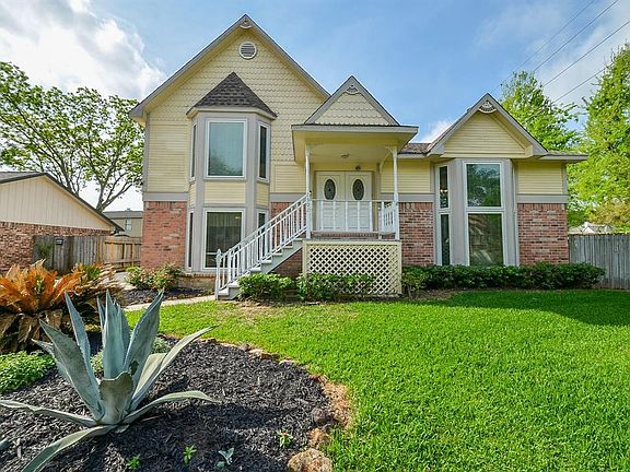 5th image of 2302 Country Place Dr