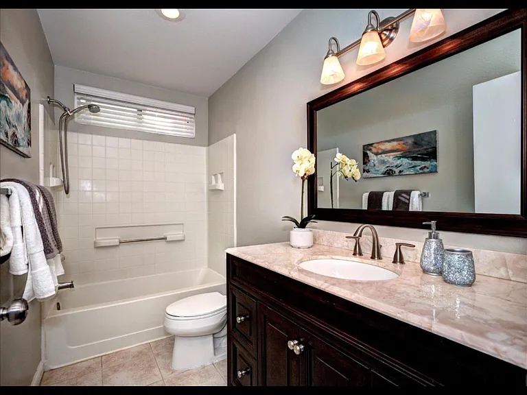 8751 Arbor St — Photo 17