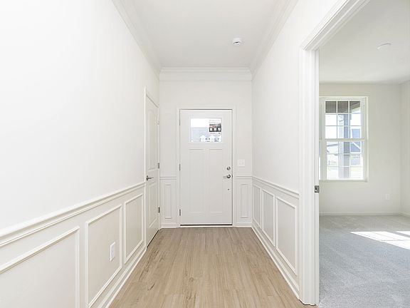 4th image of 3449 Sunnyvale Dr