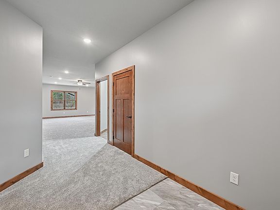 2nd image of 16836 Piper Ln