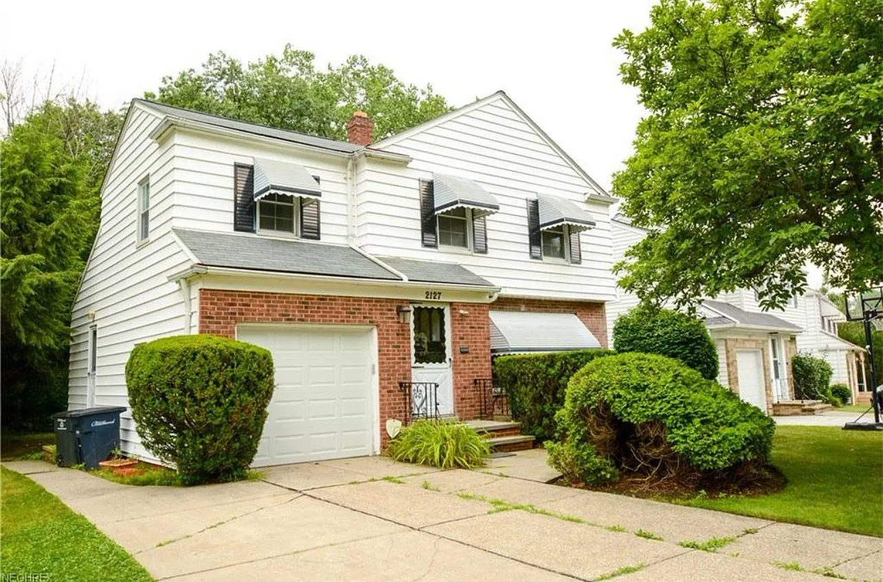 2127 Lyndway Rd photo 1
