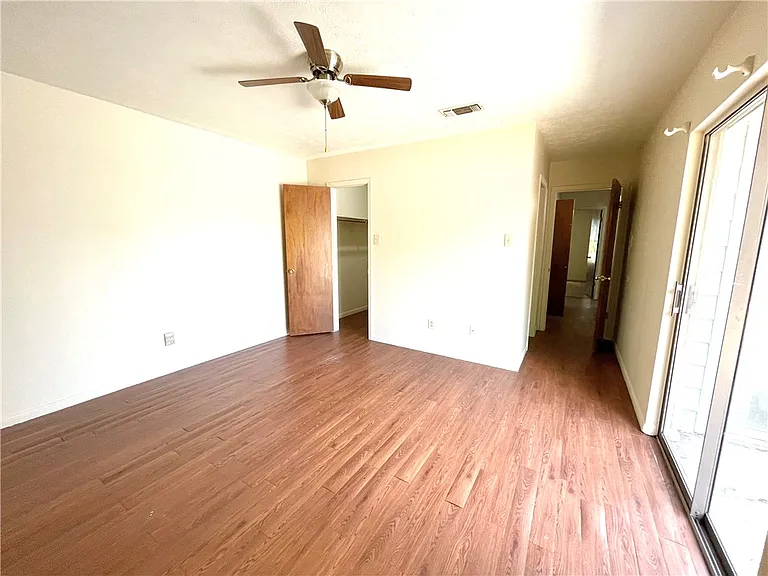 2317 San Pedro Dr — Photo 9
