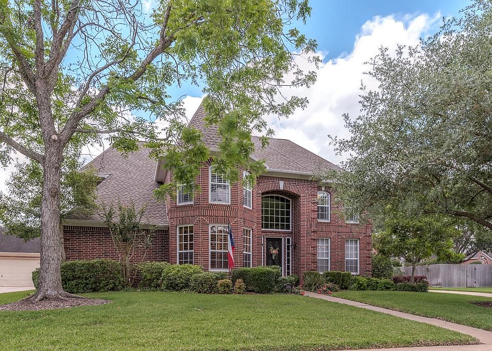 1st image of 3006 E Hickory Park Cir