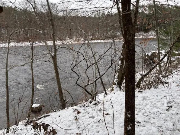 1295 Glen-Athol Road, Warrensburg, NY 12885