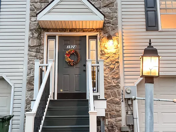 3924 Sheppard Dr, Dover, PA 17315