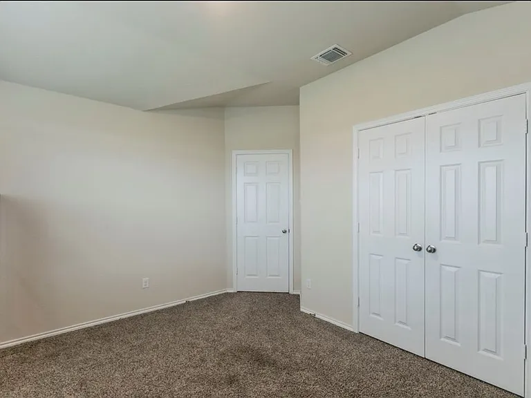 2824 Jackal Dr — Photo 23