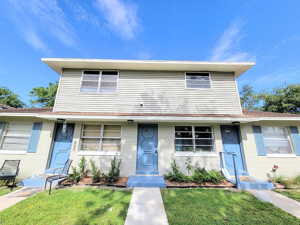 1st image of 211 E Fillmore Ave #219