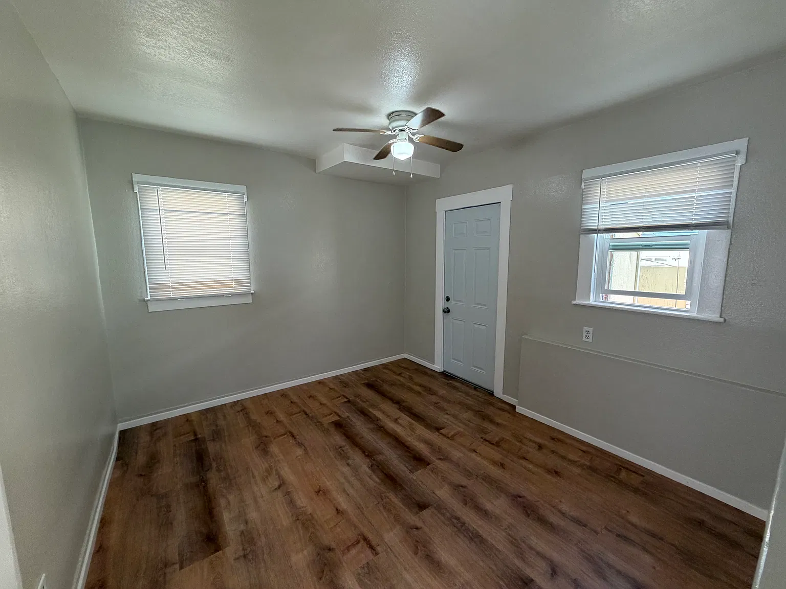 1 bed, 500 sqft, $1,600 — Photo 4