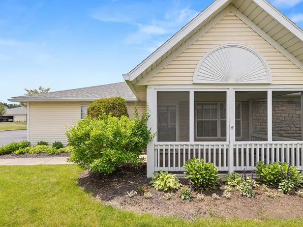 702 Villa Dr, Mansfield, OH 44906