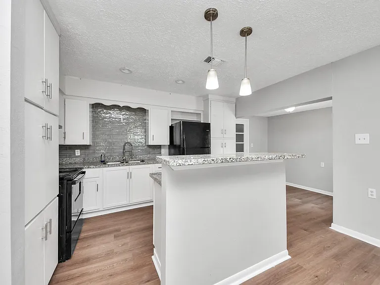 3603 Crosby Cedar Bayou Rd — Photo 15