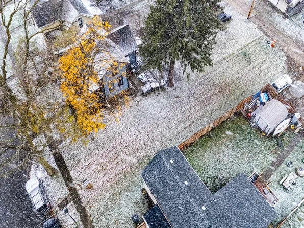 1906 Mary St, Fort Wayne, IN 46808