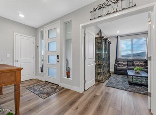 3176 Shimmer Ln, Reno, NV 89506