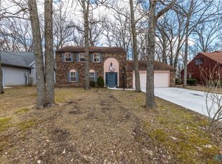 1887 Sherwood Dr, Defiance, OH