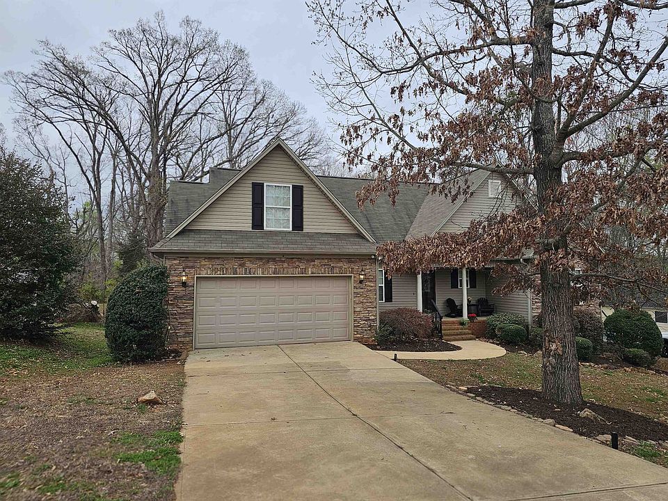 1st image of 121 John Lancaster Rd