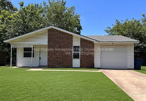 3305 Grinnell Ave Photo 1