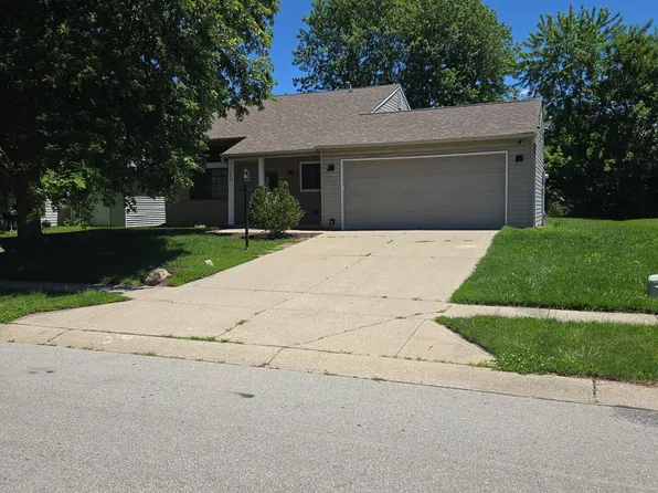 235 Meadow Glen Dr, Avon, IN 46123