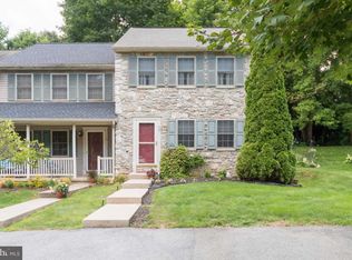 38 Deep Hollow Ln, Lancaster, PA 17603