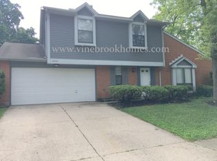 8806 Deer Valley Dr, Dayton, OH 45424