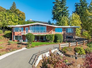 8801 NW Lakecrest Ave, Vancouver, WA 98665