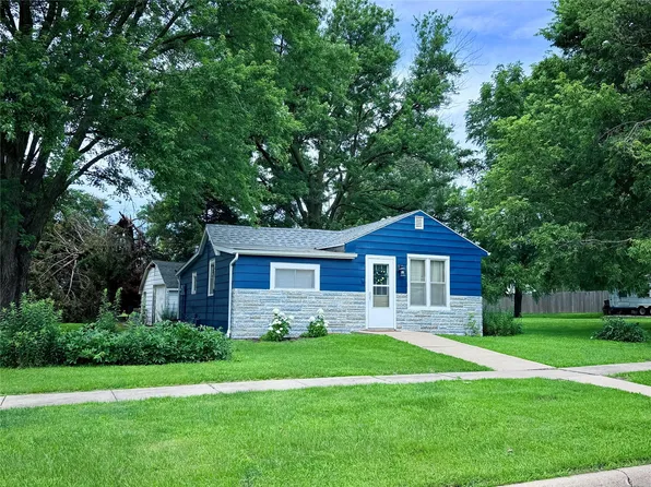 2003 Carroll St, Boone, IA 50036