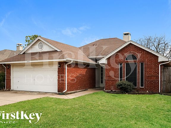 2nd image of 1371 Gainsborough Way