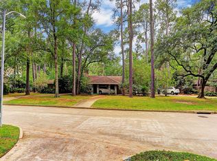 715 Pinehaven Dr, Houston, TX 77024
