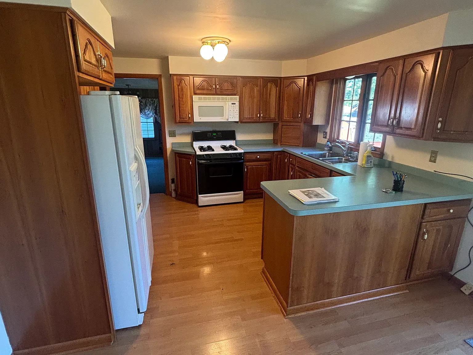 3 bed, 1580 sqft, $2,500 — Photo 3