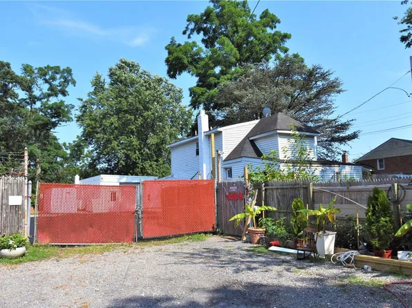 1241 Coes Neck Road, North Baldwin, NY 11510