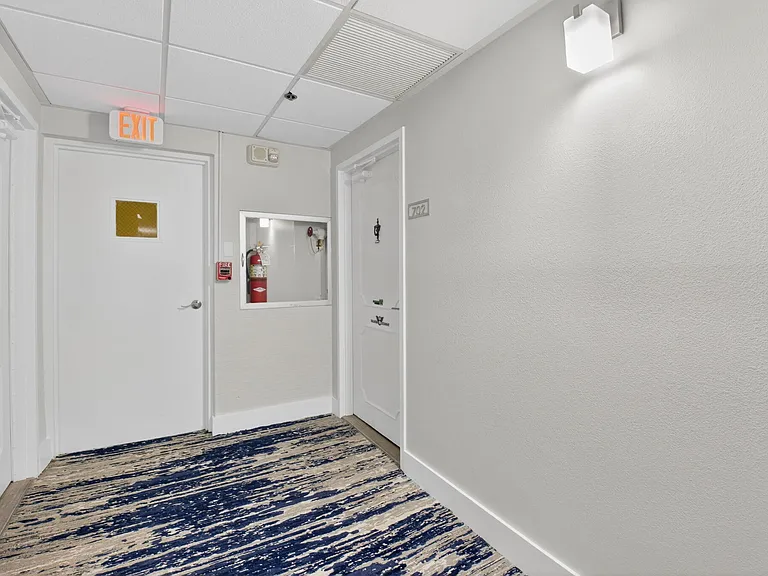 3215 S Ocean Blvd #702 — Photo 14