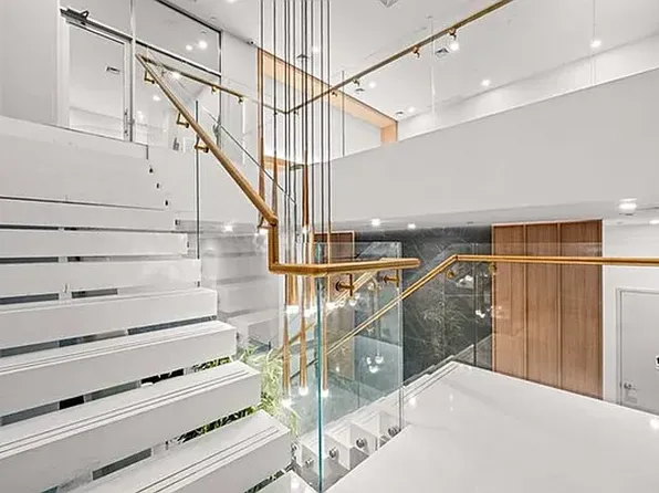 597 Grand Street image 4 of 13