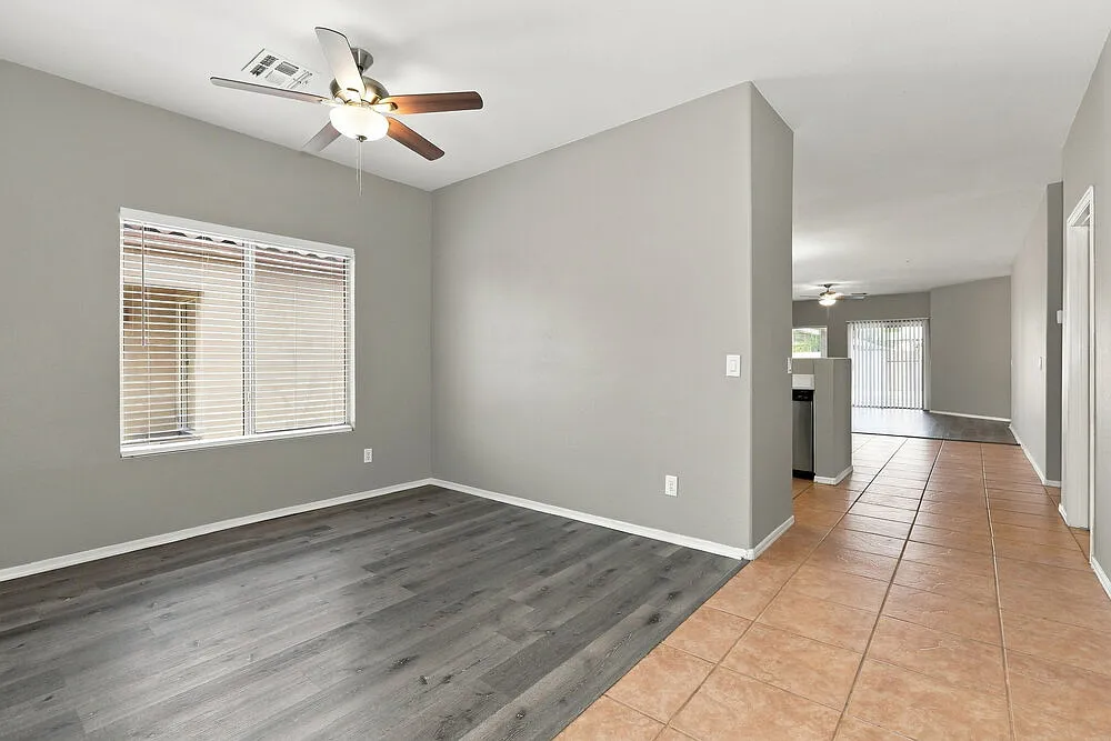 4 bed, 2.0 bath, 1909 sqft, $1,925 — Photo 3
