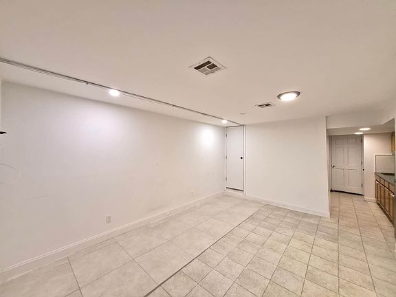 3rd image of 2438 E 18th St Floor 1