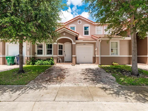 13861 SW 275th St, Homestead, FL 33032