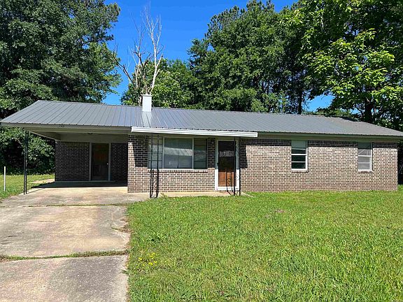 2nd image of 746 Winchester Dr