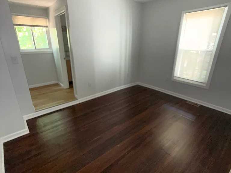 548 Winthrop Ave #1R — Photo 11