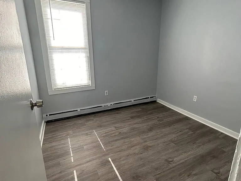 217 Delaware St — Photo 13