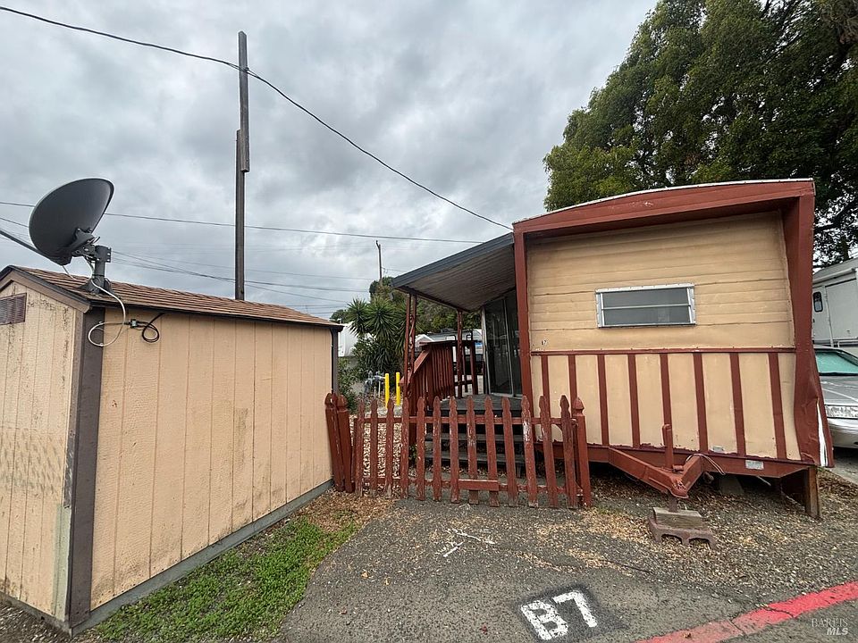 1st image of 1427 W Texas St #B-07