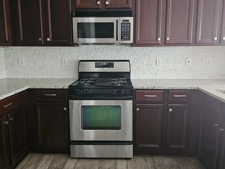 1212 Paradise Pond Rd — Photo 9