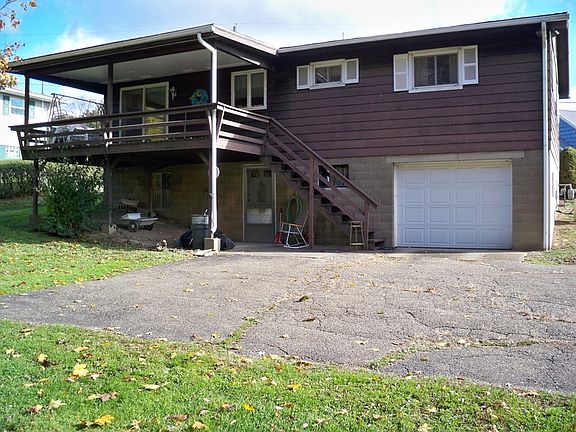 3rd image of 205 Cunningham Ave