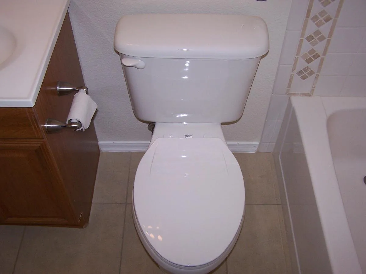 2 bed, 750 sqft, $995 — Photo 3
