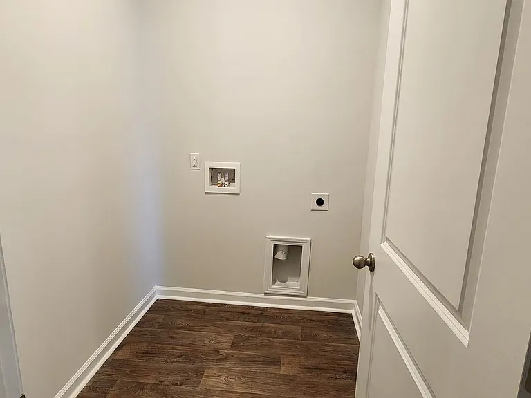 932 Woodside Creek Ln — Photo 5