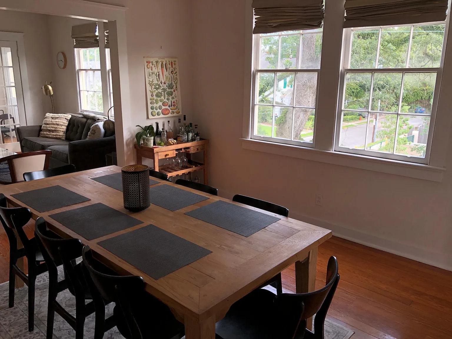2 bed, 1350 sqft, $2,200 — Photo 3