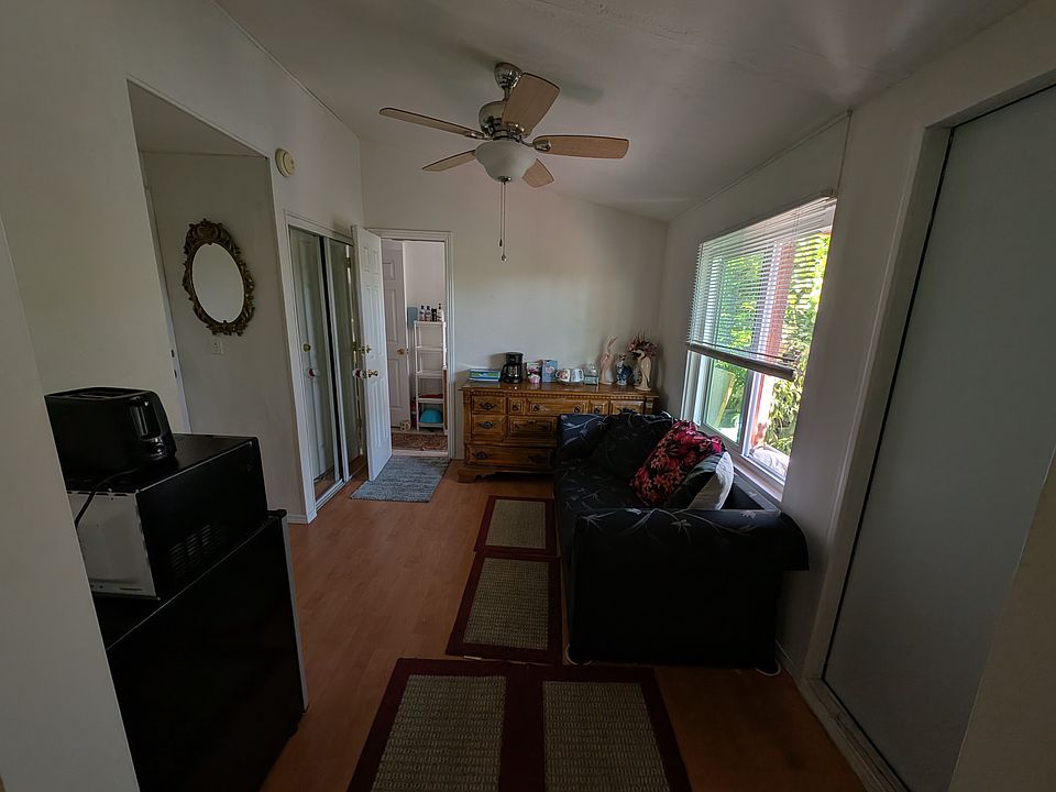 1st image of 2503 Bartel St #2